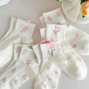 �m��Ů���mins���ļ�����ɐ���ϵ�ٴ��ɫ�M������ɫ�͎Ͷ�Ͳ�m