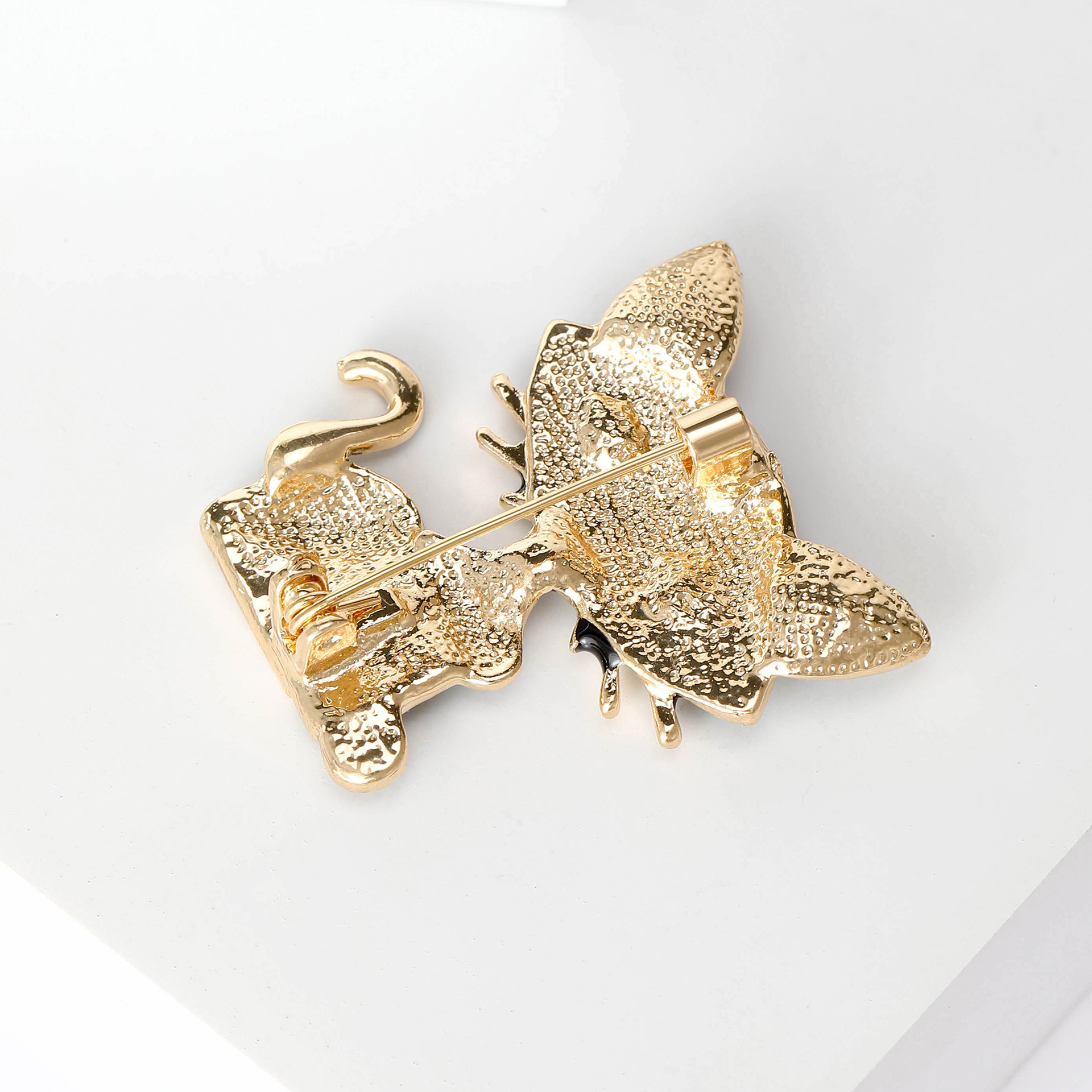 Cute Style Cute Pin Cat Alloy Enamel Inlay Glass Women's Brooches