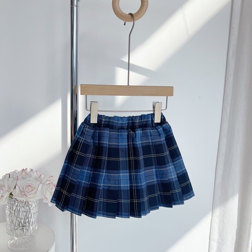 Children's Spring 2024 New Rabbit Police Officer JK College Style Knit Cardigan and Children's Half-Pant Set