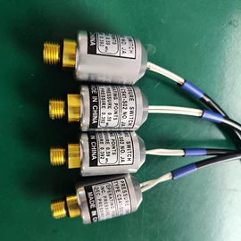 工程机械配件;压力传感器;挖掘机械