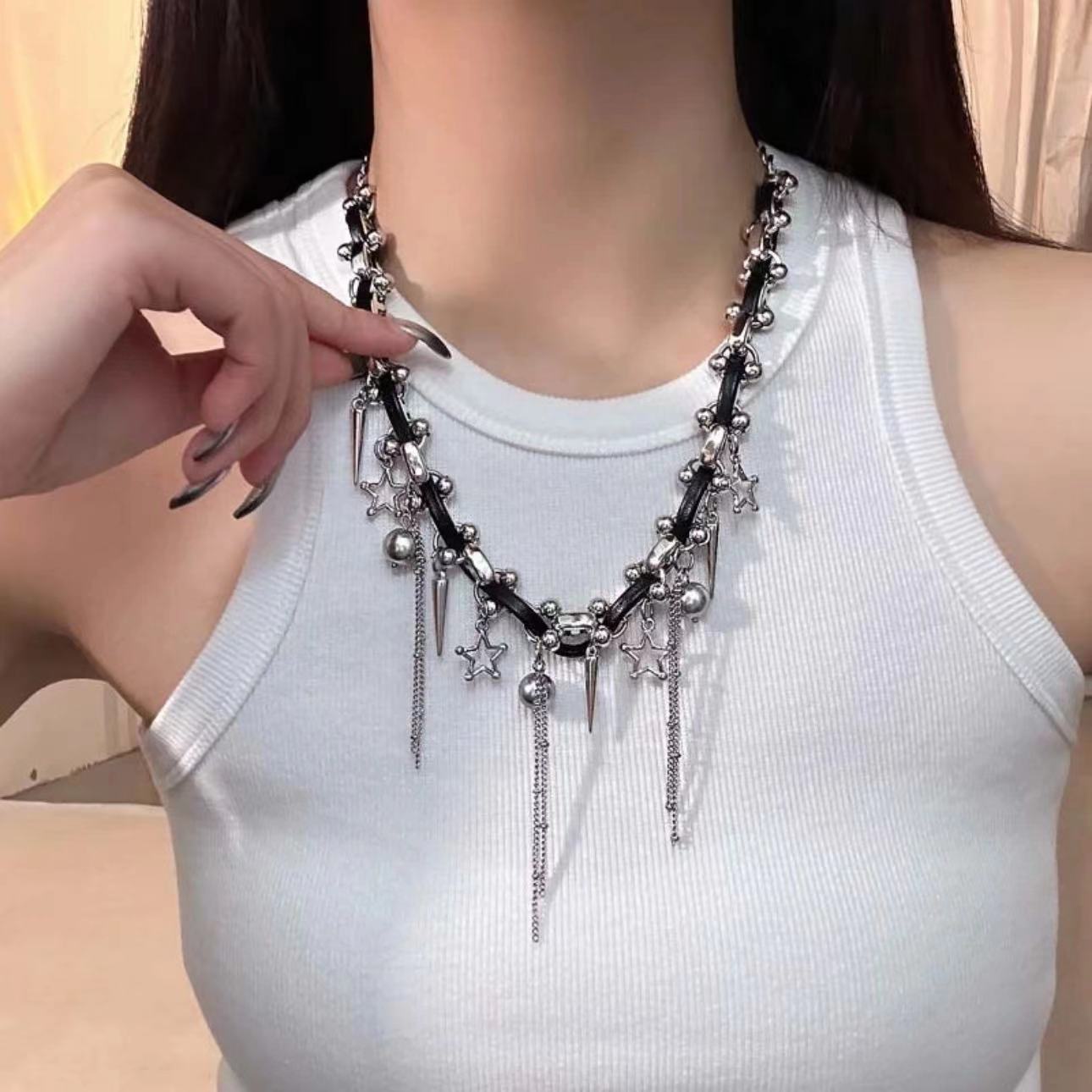 甜酷流蘇鉚釘串珠拼接項圈女小眾設計高級感甜酷辣妹風項鍊頸鏈