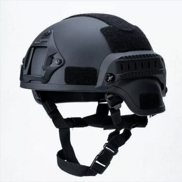 Tactical Helmet Special Forces Action Edition Lightweight Track with Flashlight Multifunctional Combat Outdoor CS Mickey Helmet