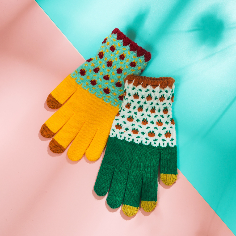 60g Weight Cotton Material Solid Color Pattern Unisex Gender Grey, Pink, Green, Yellow Color One Size Size Gloves Female Winter Fleece-lined Warm-keeping And Cold-proof Touch Screen Gloves Cute Fashion Net Red Wind Student Five Finger Riding Gloves 4