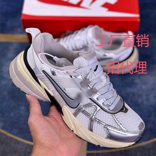 V2K�ϵ�ЬŮ����͸��W�����eܛ���\����Ůͬ���p��ٴ�͸��Ь