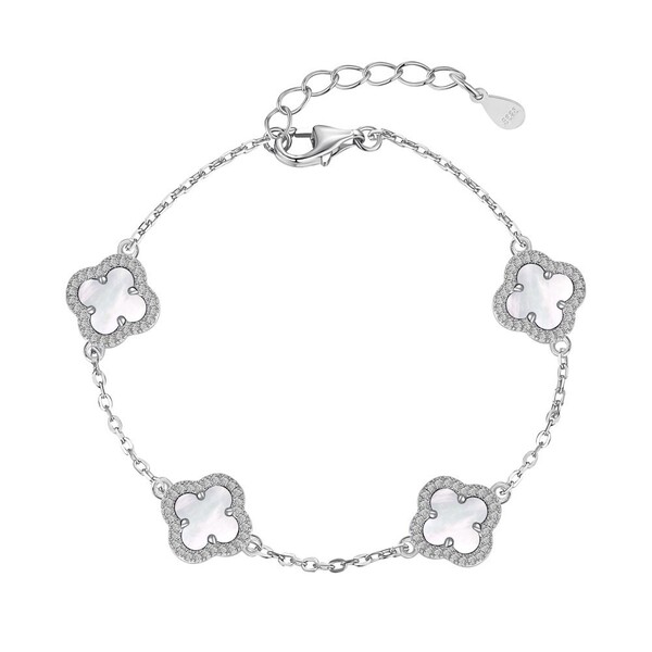 Fashionable silver bracelet