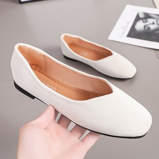 Cross-Border Pointed-Toe Soft-Soled Large-Size Mom's Shoes for Women 2024 Spring and Summer Roman Style Slip-On Women's Shoes Large-Size Women's Shoes