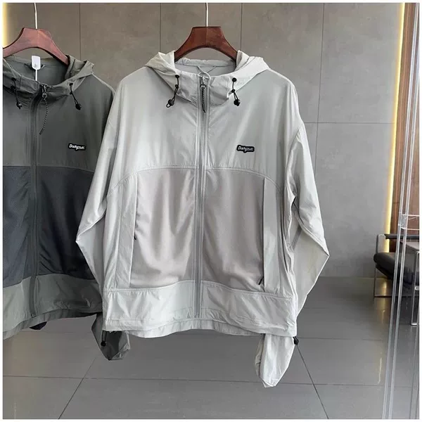 High quality trench coat, cloth