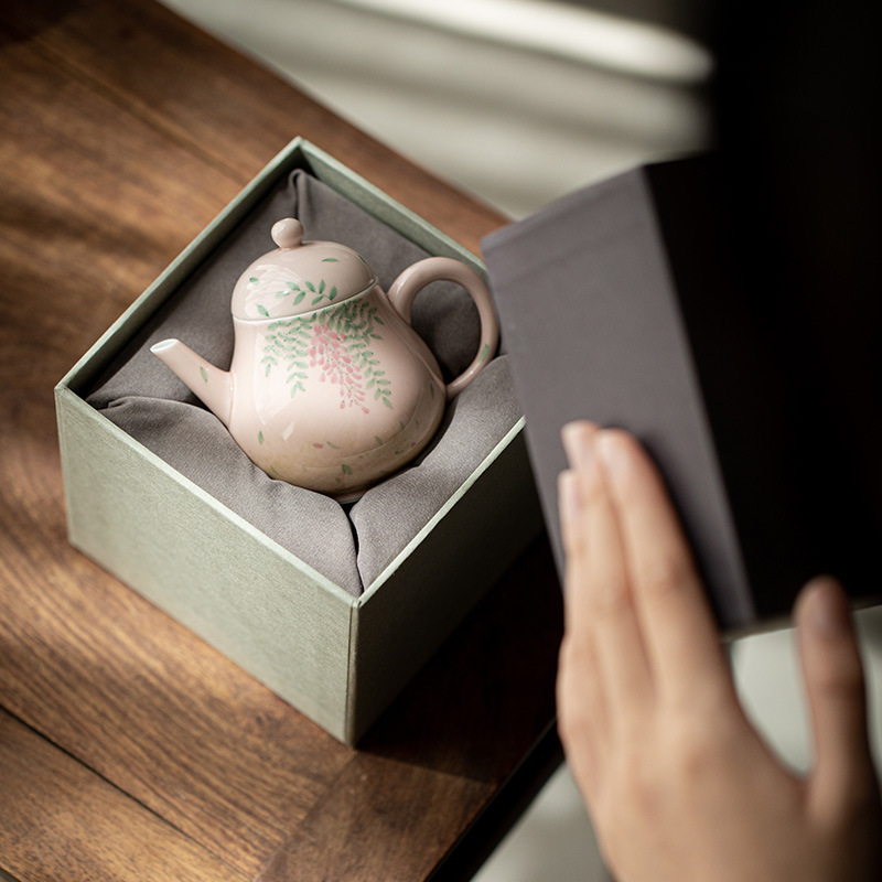 Mingzhishan Zhi Cangyan Red Hand-Painted Wisteria Flower Teapot, Scholar's Ceramic Tea Brewing Pot, Ball Filter Autumn Water Pot