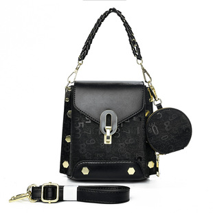 �����ٴ��֙C��С�����r�о�������Ů���¿�μ�б������QŮ��