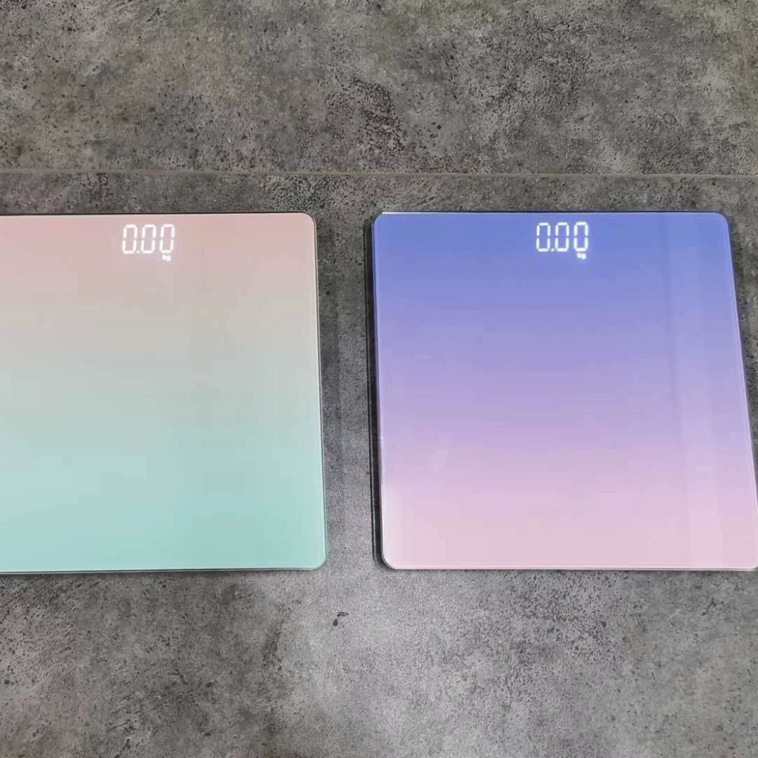 Красочные электронные весы бытовые человеческие весы мини-студент умный вес закаленное стекло печатный логотип подарочные весы пятно