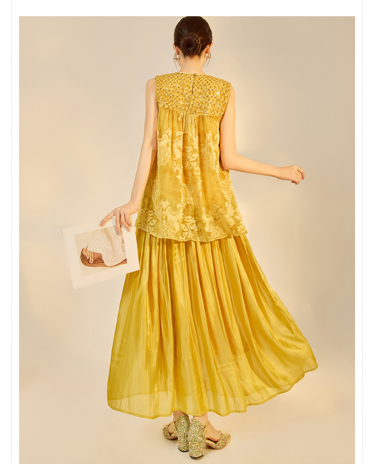 Đầm maxi nữ phong cách Trung Hoa mới, tay không, đính cườm lụa, dáng thắt eo N6041 — màu vàng, xanh lá cây chi tiết 32