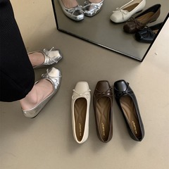 Women's Square Toe Flat Shoes 2024 Spring Autumn New French Late Wind Elegant Gentle Fairy Flat Grandmother Shoes