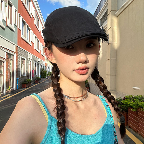 Black forward hat for women with large head circumference and backward wearing beret niche hat showing face small painter hat autumn peaked hat