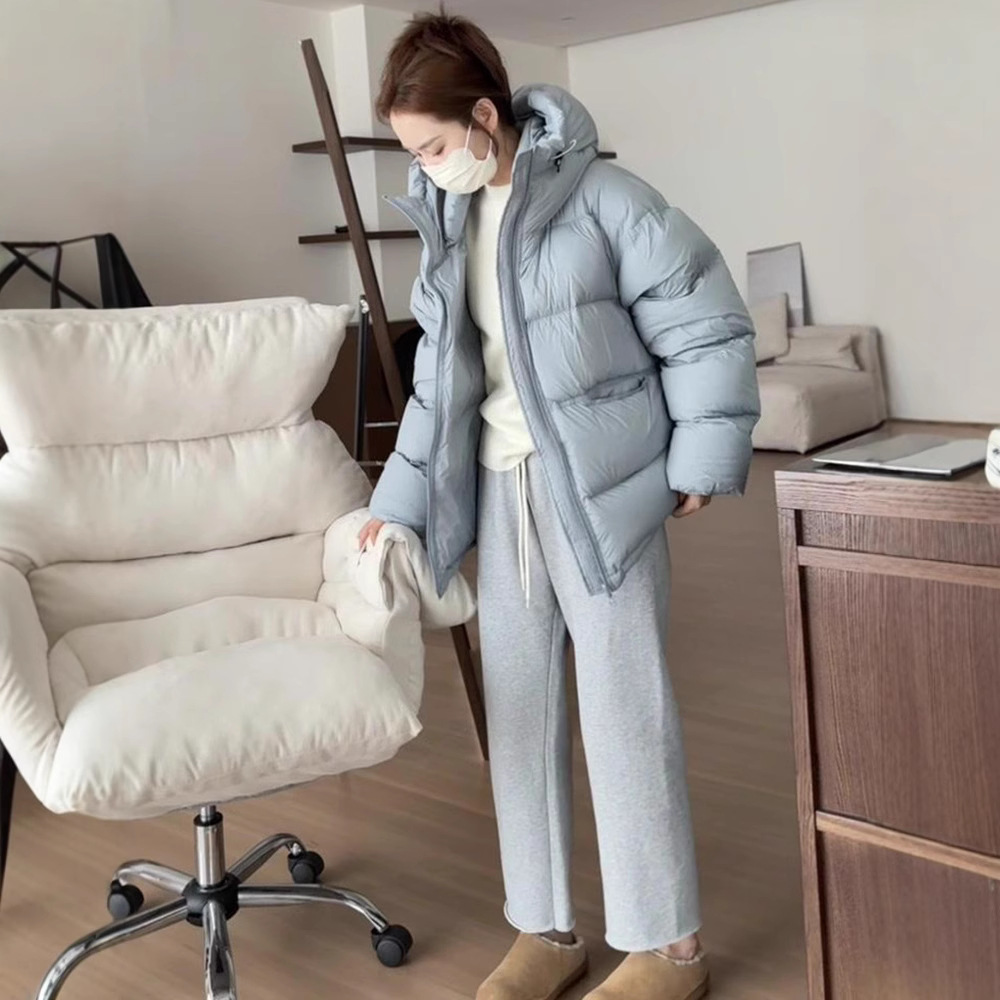 Korean Style Hooded Down Jacket Women's 2024 Winter New Loose Lightweight Warm White Duck Down Bread Suit for Small Men