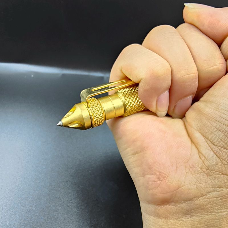 Escritura de cabeza de tungsteno B2 defensa táctica de defensa de la pluma EDC multifunción pluma de guerra especial al aire libre herramienta de supervivencia para romper ventanas