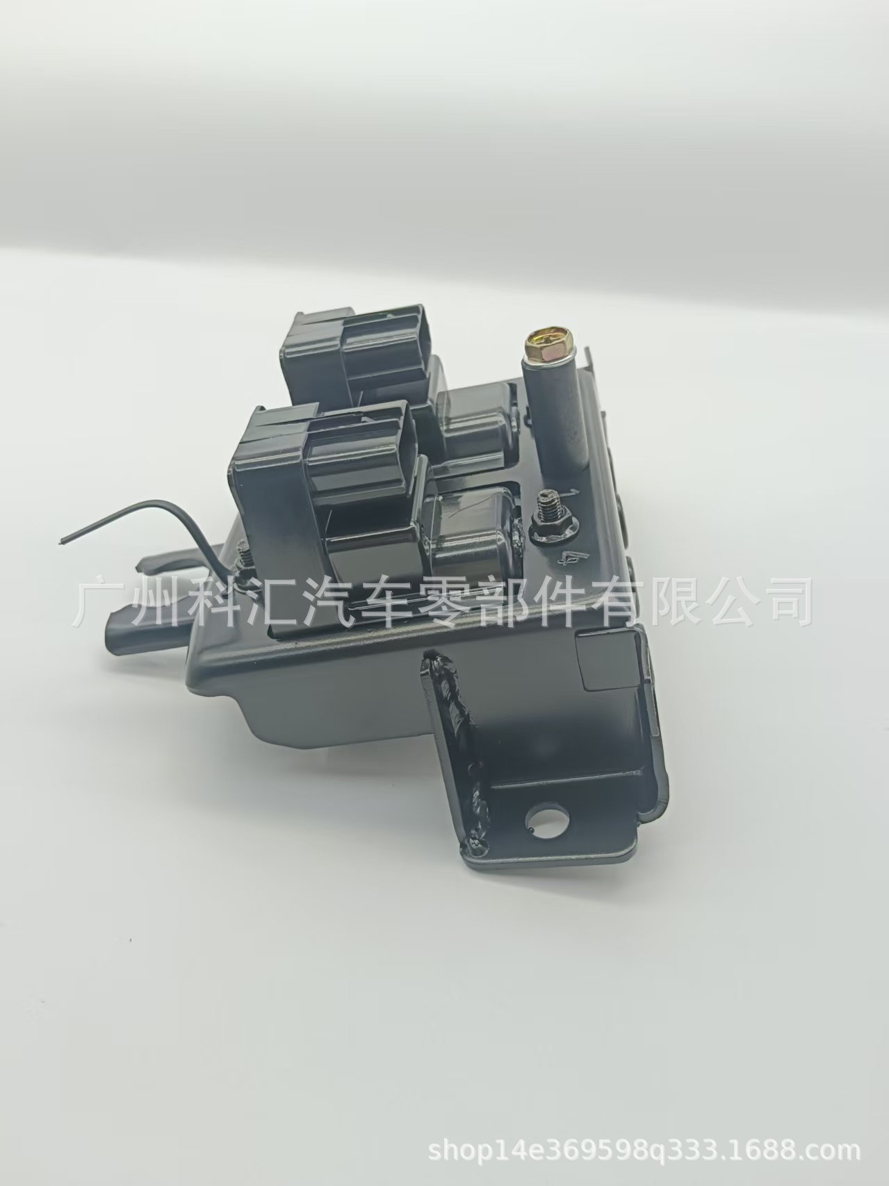 Cross-border factory price ignition coil UF258 88921326 BPE81810X BPE81810XA Mazda