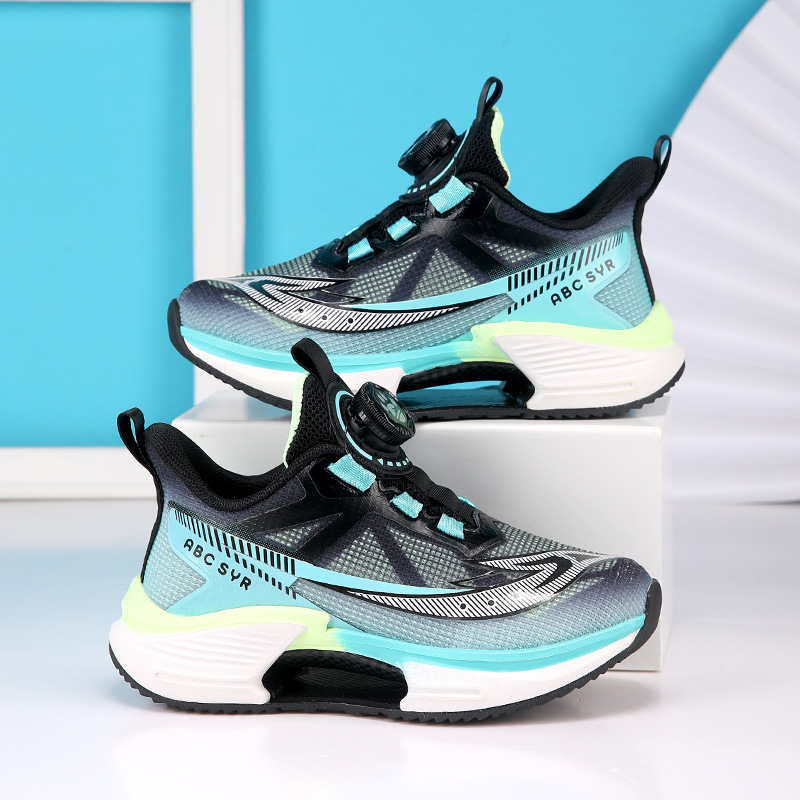 Zapatos para niños primavera-verano 2025 nuevos zapatos de corrida transpirables para niños zapatos casuales para niños mayores