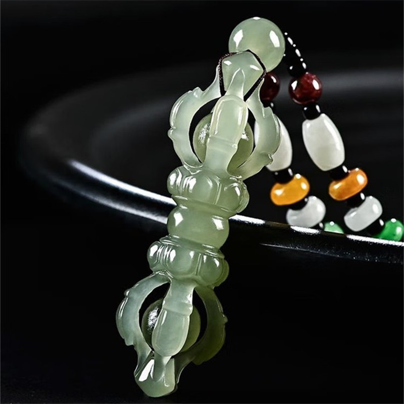 Quality organic pendant white jade for men and women