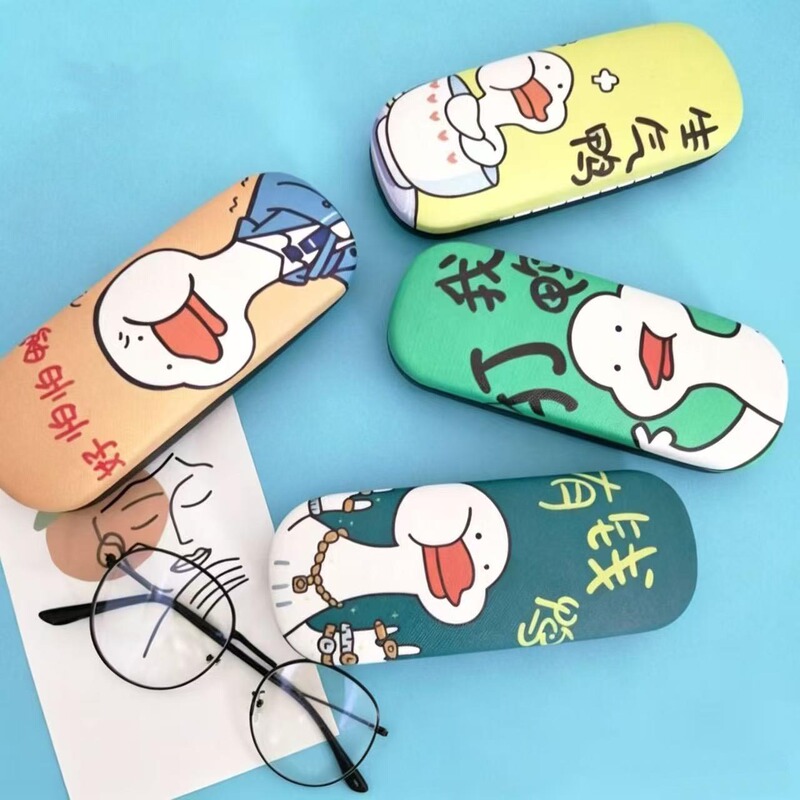 New Cartoon Children's Glasses Case in Metal Box in Stock, Fashionable and Creative Student Frame Glasses Case in Metal Box Wholesale New Cartoon Children's Glasses Case in Metal Box in Stock, Fashionable and Creative Student Frame Glasses Case in Metal Box Wholesale