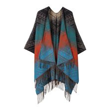 云南丽江旅游外搭复古民族风披肩斗篷流苏针织保暖围巾女厂家批发