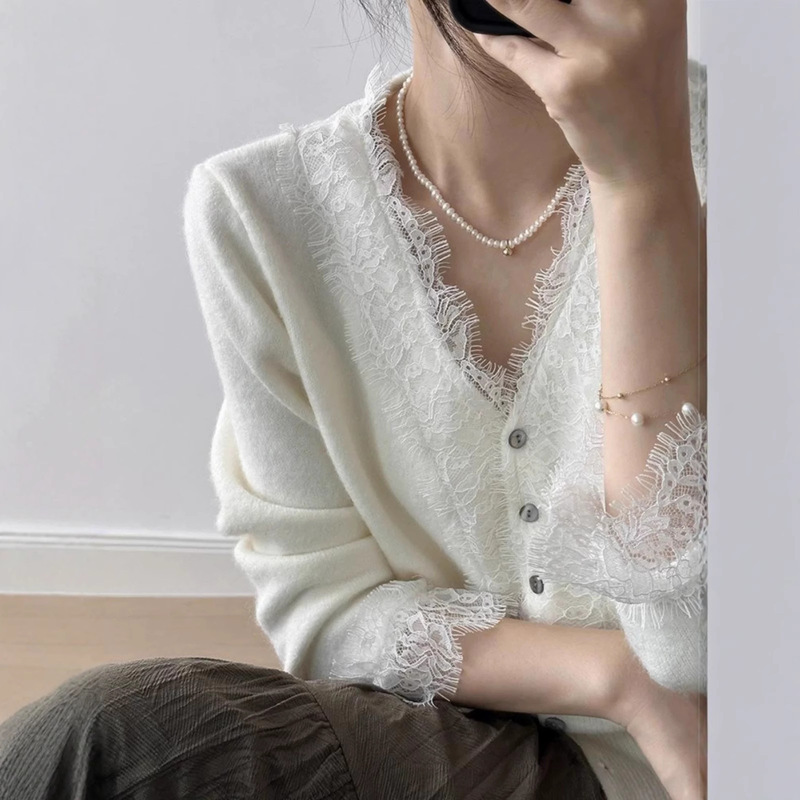 French Design Knitwear Women's Knitwear V Neck Style Waist-Cinching Lace Cardigan with Thin Top 25 New Styles
