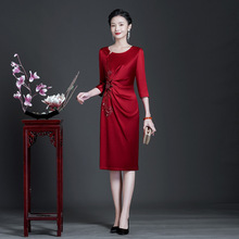 喜婆婆婚宴装礼服2023春秋新娘妈妈旗袍结婚丈母娘连衣裙复古镶钻