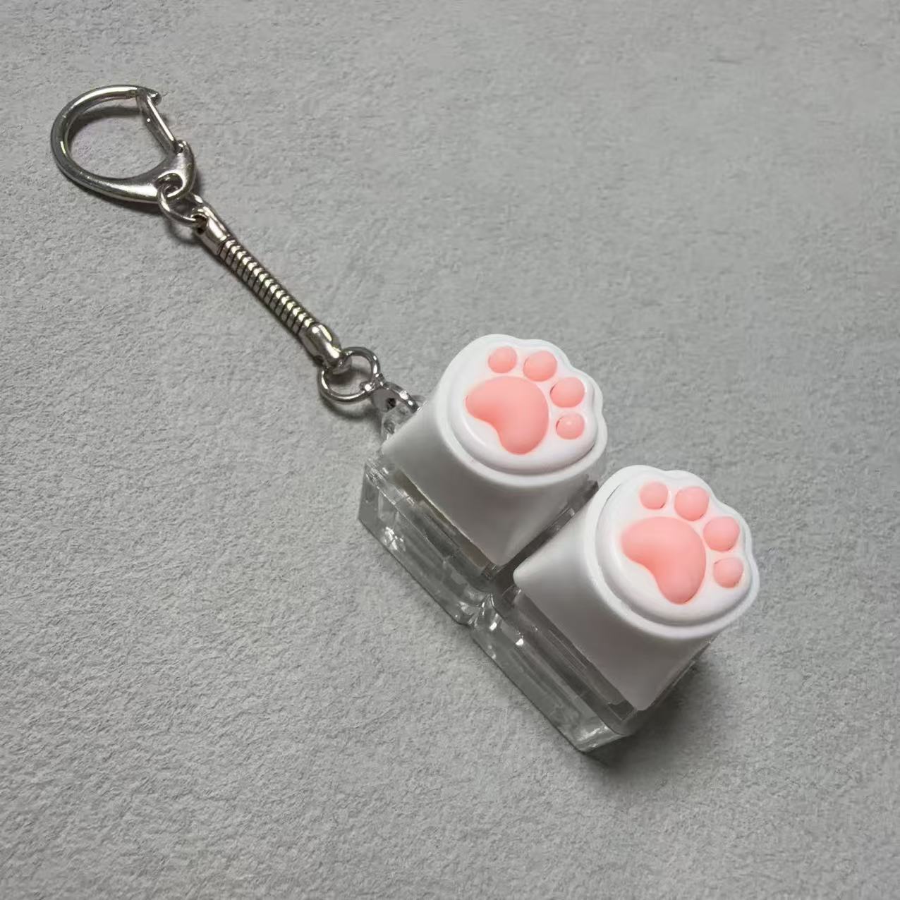 Two-button transparent shell-white cat claw-snake bone chain