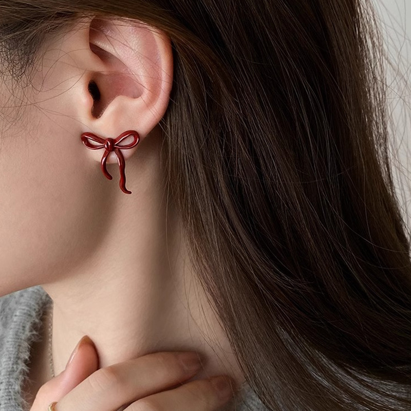 Temperament Hong Kong Style Ankora Red Bow Earrings Women's 2024 New High-end Earrings Niche Design Ear Accessories