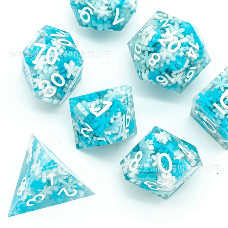 snowflake-692359_900x