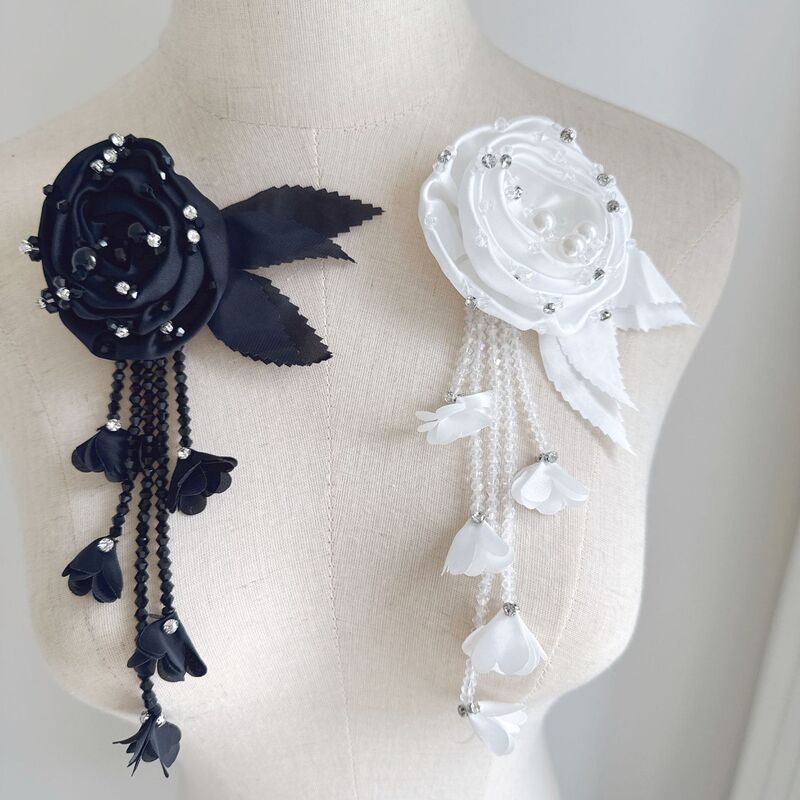 Zh404 Black and White Satin Rose Crystal Tassel Petals DIY Women's Jacket Sweater Needs to Be Sewn