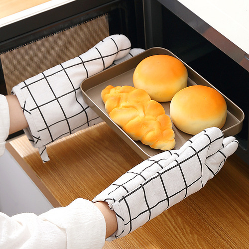 Microwave oven gloves, household kitchen insulation gloves, high temperature resistant anti-scalding hands, thickened oven-specific baking gloves