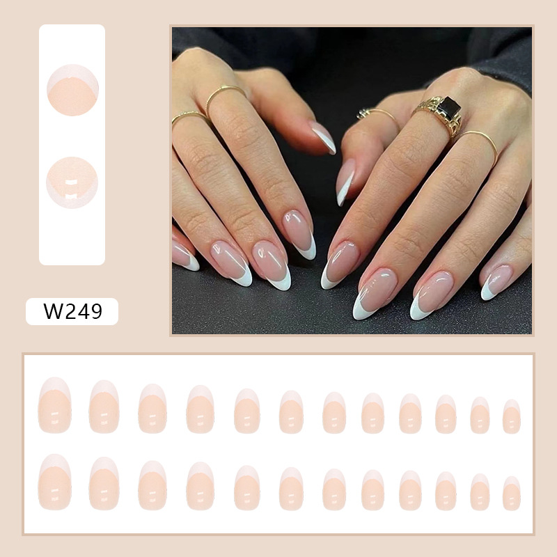 Stylish Press-on Nails Whitening Effect False Nails 24 Pieces Set_voghion.com
