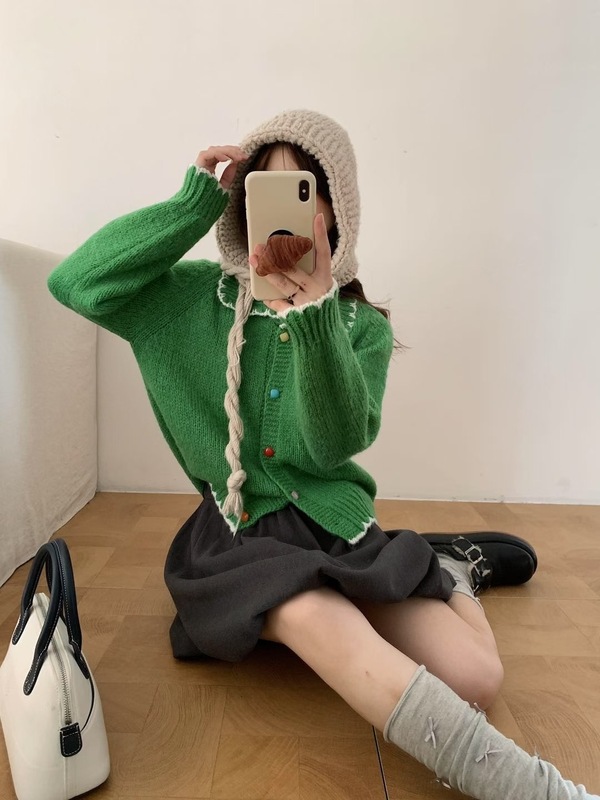韩系拼色娃娃领彩扣针织开衫女2025秋冬新款宽松百搭软糯毛衣外套|undefined