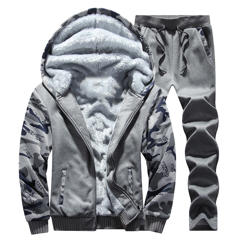 Transfronterizos de tamaño europeo un juego de camisa de terciopelo para hombres otoño y invierno grueso chaqueta con capuchón marca inchao juego deportivo cálido