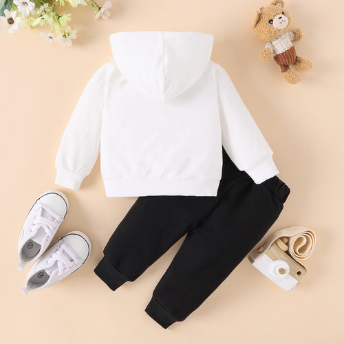 Children's Spring and Autumn Tiger Bear Cub Print Casual Sports Set for Boys: 2-Piece Sweatshirt and Sweatpants Set