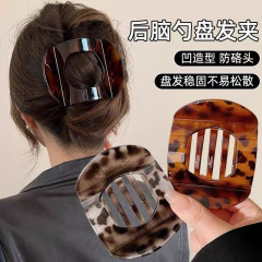 後頭部に取り付けられる新しいフラットオーバルヘアクリップ、湾曲したアークデザイン、気質のあるサメクリップ、多用途のヘアアクセサリー