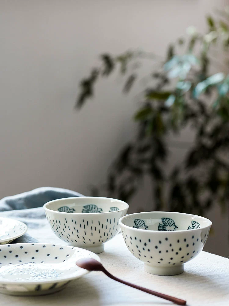 UNICOM/Мацуо Миюки MATSUO MIYUKI/модель художника/белая фарфоровая круглая чаша