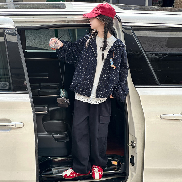 女童春秋2028新款韩版休闲连帽外套大童时髦洋气小女孩百搭冲锋衣|undefined