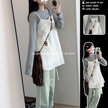 早初秋季2025年新款白色吊带连衣裙女小个子韩剧茶系穿搭一整套装