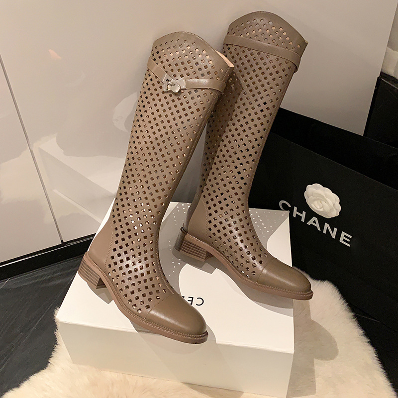 Boot nữ cổ cao lỗ rỗng dây thắt lưng khóa — Màu đen chi tiết 13