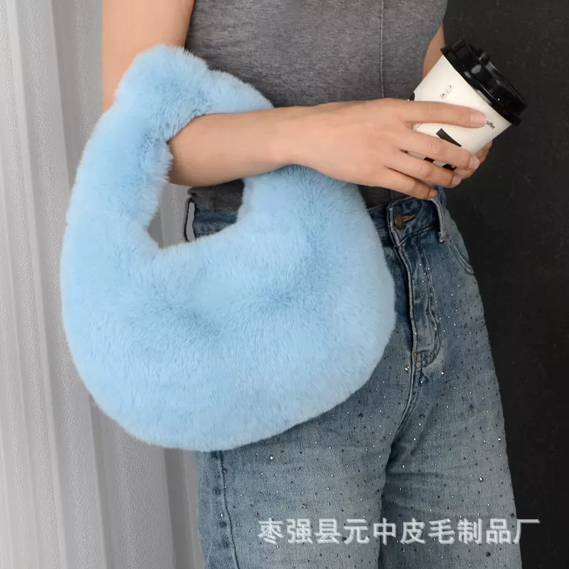 流行新款毛绒手提包大气饺子型简约秋冬时尚可爱小众流行斜挎包