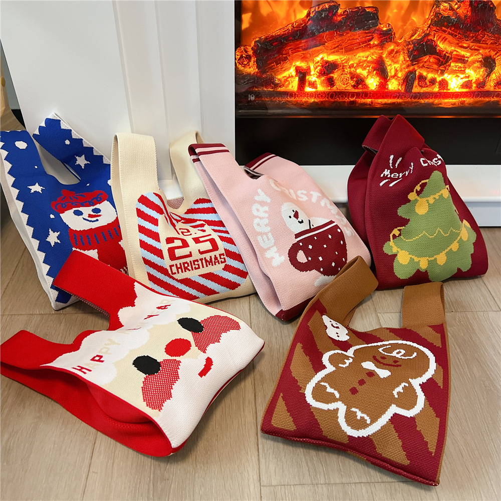 Women's Small Knit Christmas Tree Santa Claus Cute Square Open Handbag display picture 3