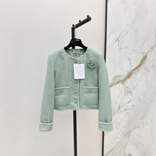气质优雅薄荷绿法式小香风气质宽松短款圆领粗花呢格纹编织外套女
