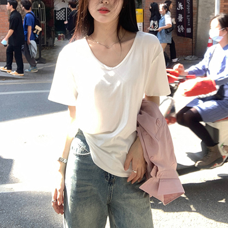 Jing yi Xuan dream love clothes! Pure Cotton Shoulder White V-neck Short-sleeved T-shirt Women's Summer Lazy Style Base Shirt Trendy