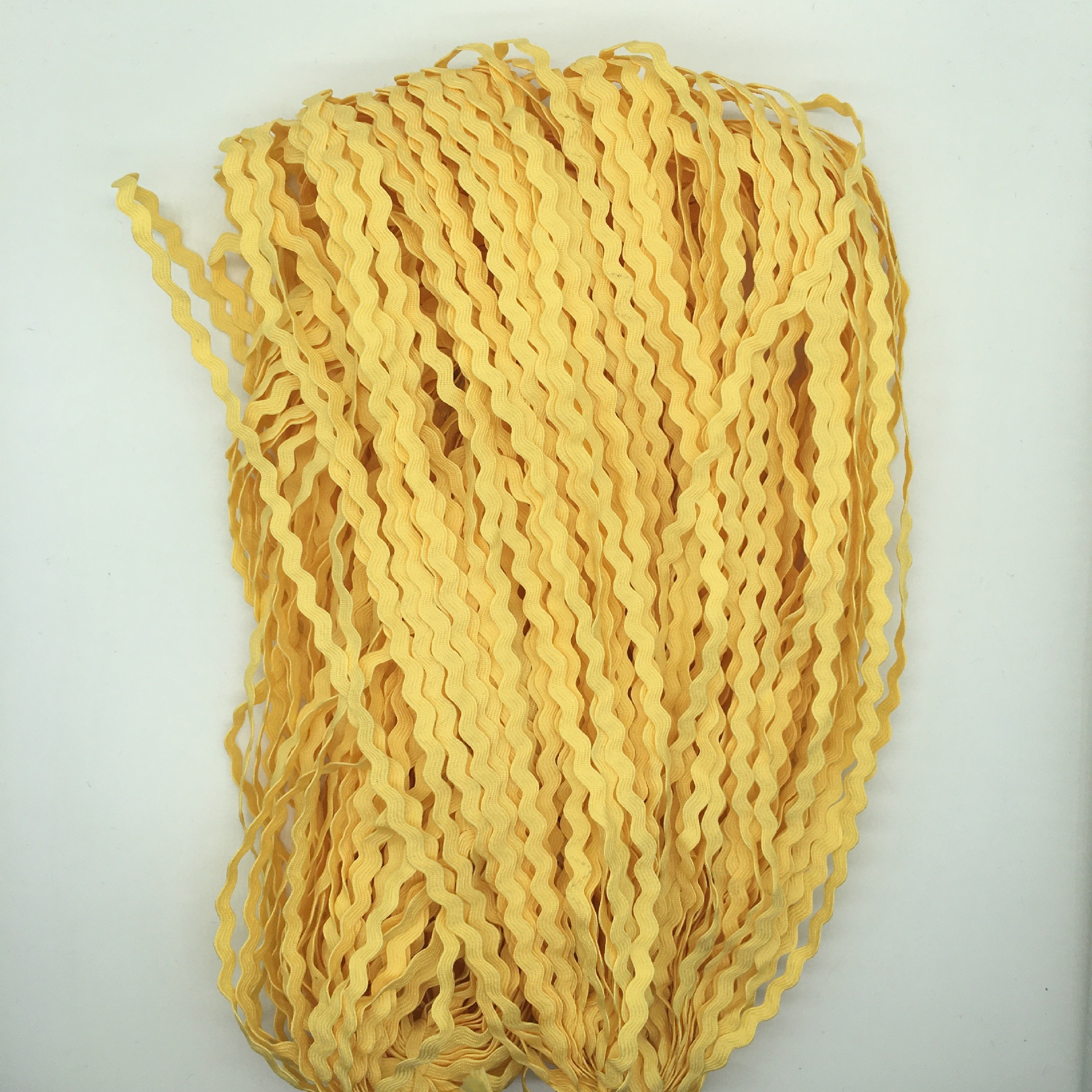 Venta directa de fábrica 6MM en forma de S cinturón curvo de poliéster cinturón de onda cinturón de onda precio de descuento