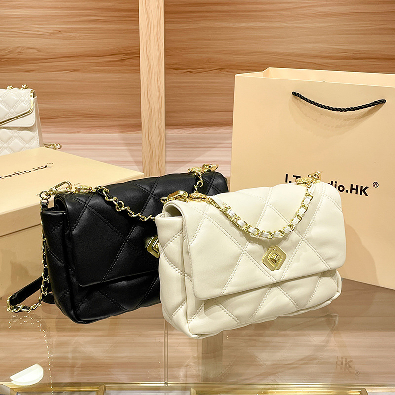 Hong Kong Simple Genuine Leather Lingge Chain Wandering Women's One Shoulder Casual Crossbody 2024 Small Bag New Trend_voghion.com