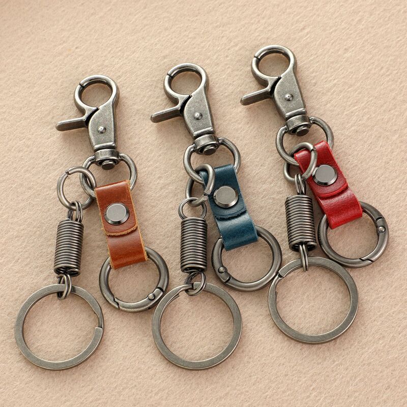 Vintage First-Layer Cowhide Genuine Leather Car Keychain Ring Personalized Alloy Pendant Cultural and Creative Craft Gift Saddle Buckle Vintage First-Layer Cowhide Genuine Leather Car Keychain Ring Personalized Alloy Pendant Cultural and Creative Craft Gift Saddle Buckle