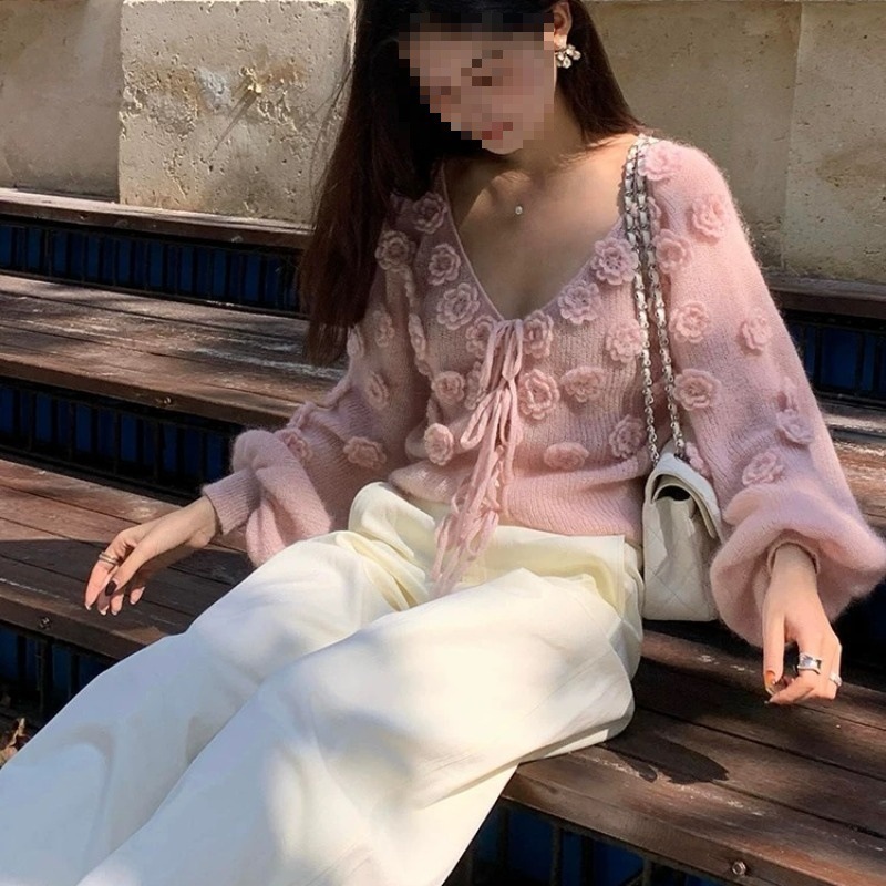 小香风粉色短款针织开衫女秋冬季超好看立体花朵毛衣外套|undefined