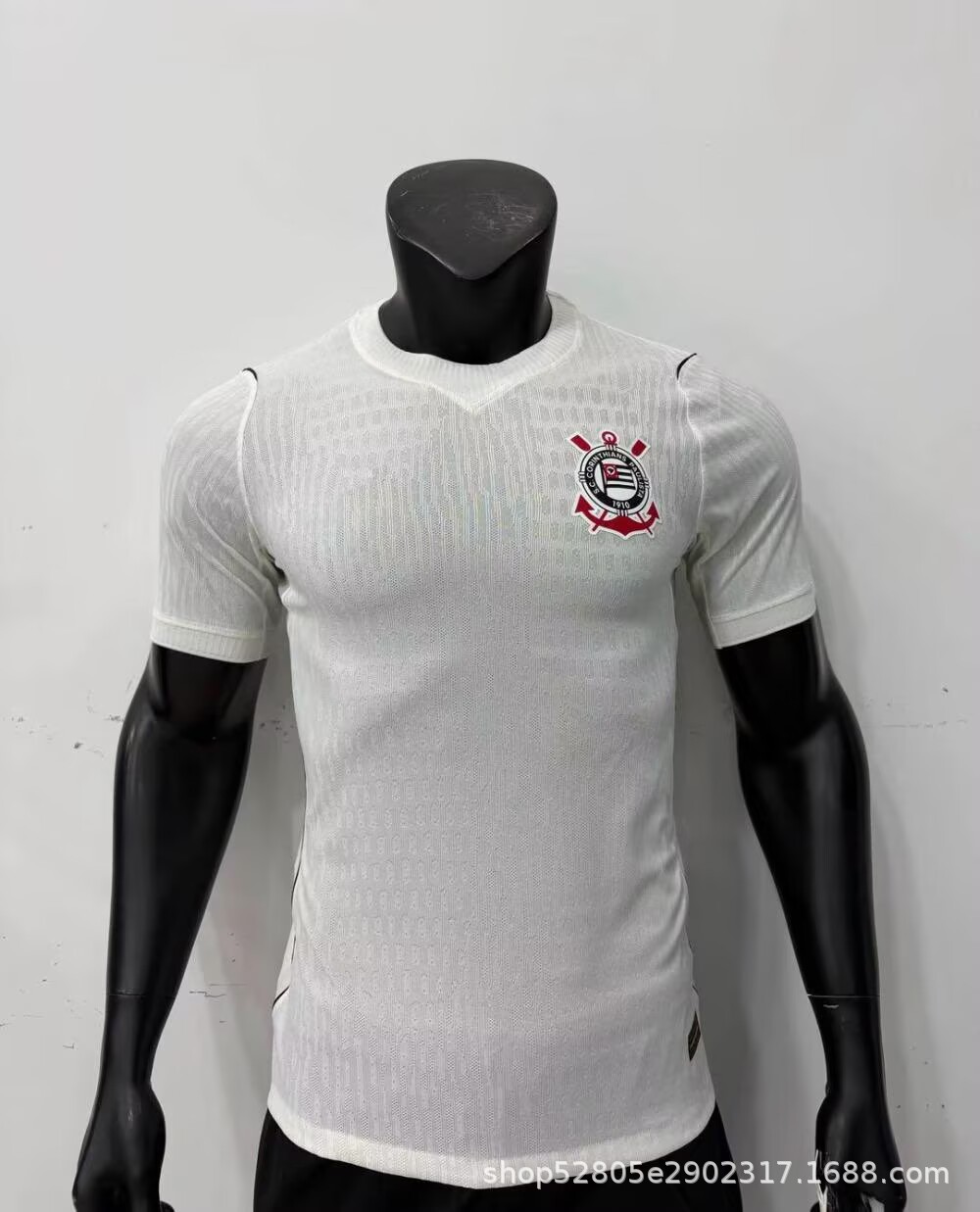 2627 corinthians home court / S