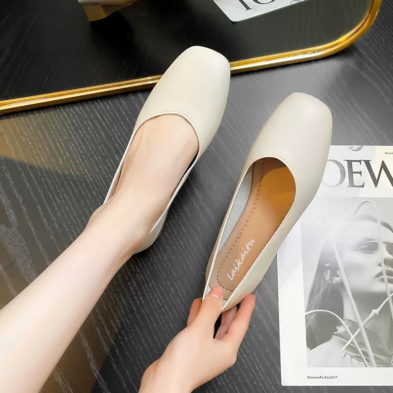 2026 verano nuevo trabajo zapatos de cuero negro suela suave zapatos profesionales de prueba de tacones medios zapatos de etiqueta zapatos de mujer